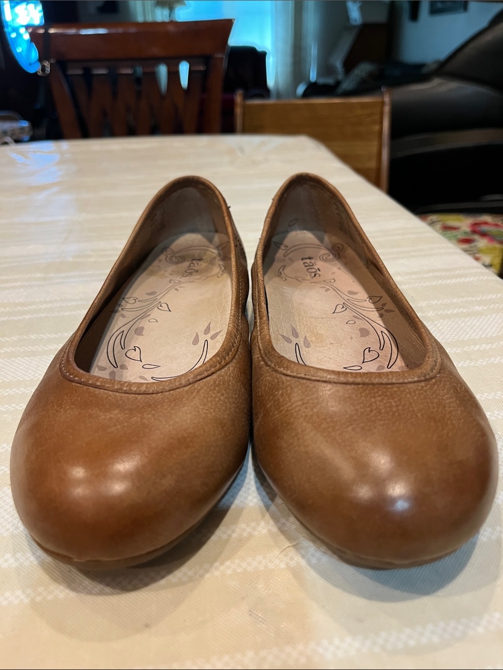 Taos Chit Chat Leather Ballet Flat size 7.5 women’s - Picture 2 of 7